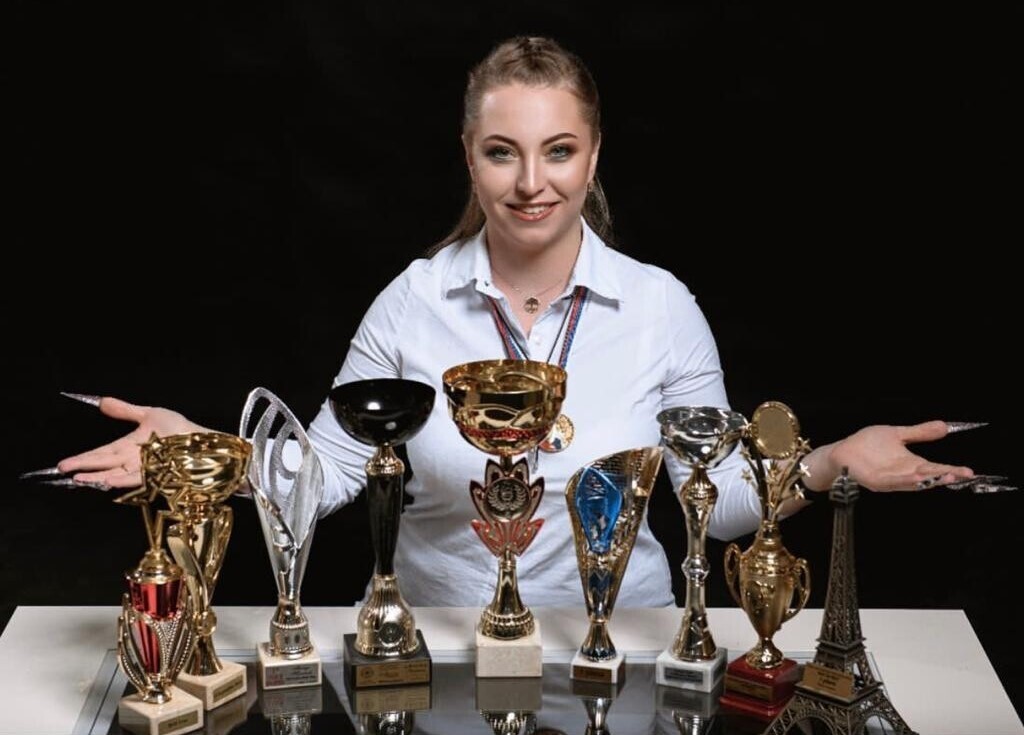 <p> Преподаватель курса: Мария Клименок</p> <p> Преподаватель курса: Мария Клименок</p>