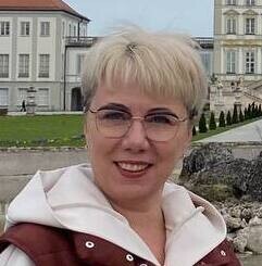 <p>
<strong>Мария Додонова</strong> </p>
<p>
<strong>Мария Додонова</strong> </p>