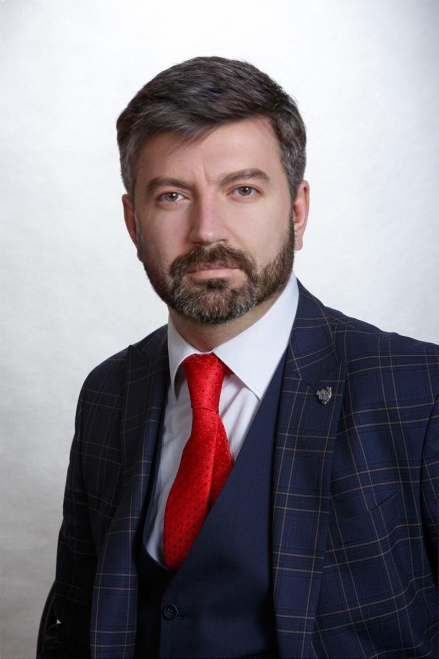 <p> </p> <p> </p>