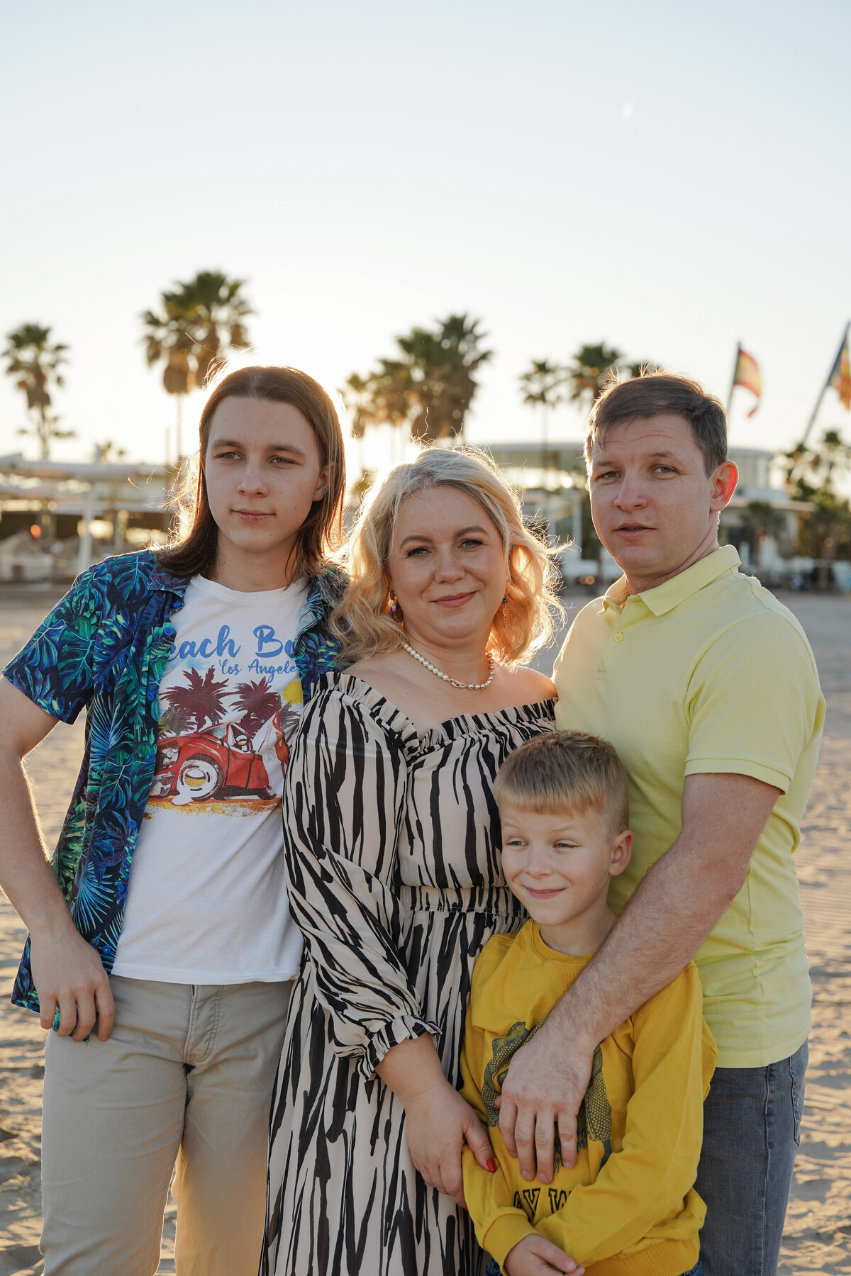 <p>
Семья Жевак: Елисей, Елена, Артем, Савелий</p> <p>
Семья Жевак: Елисей, Елена, Артем, Савелий</p>