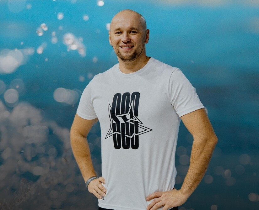 <p><strong>Даниил Серебренников</strong></p>