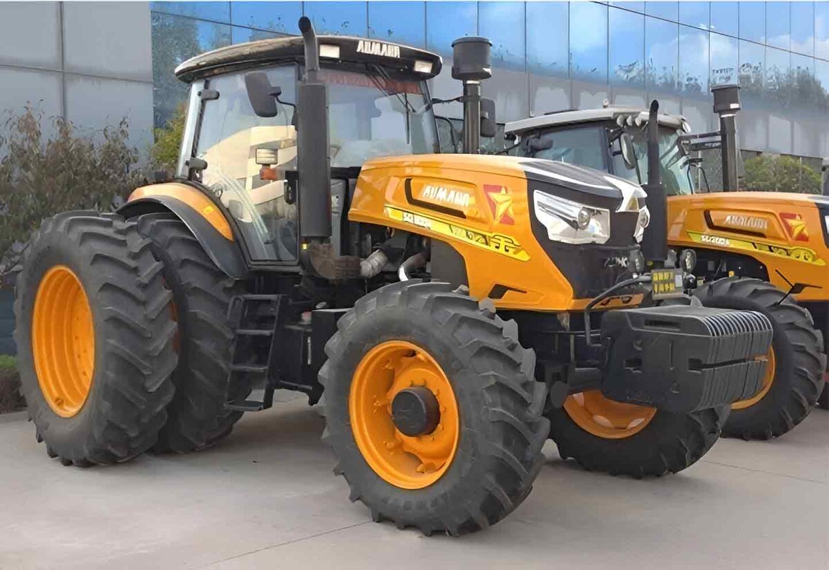 <p>
		Фото: sadin-tractors.ru	</p>