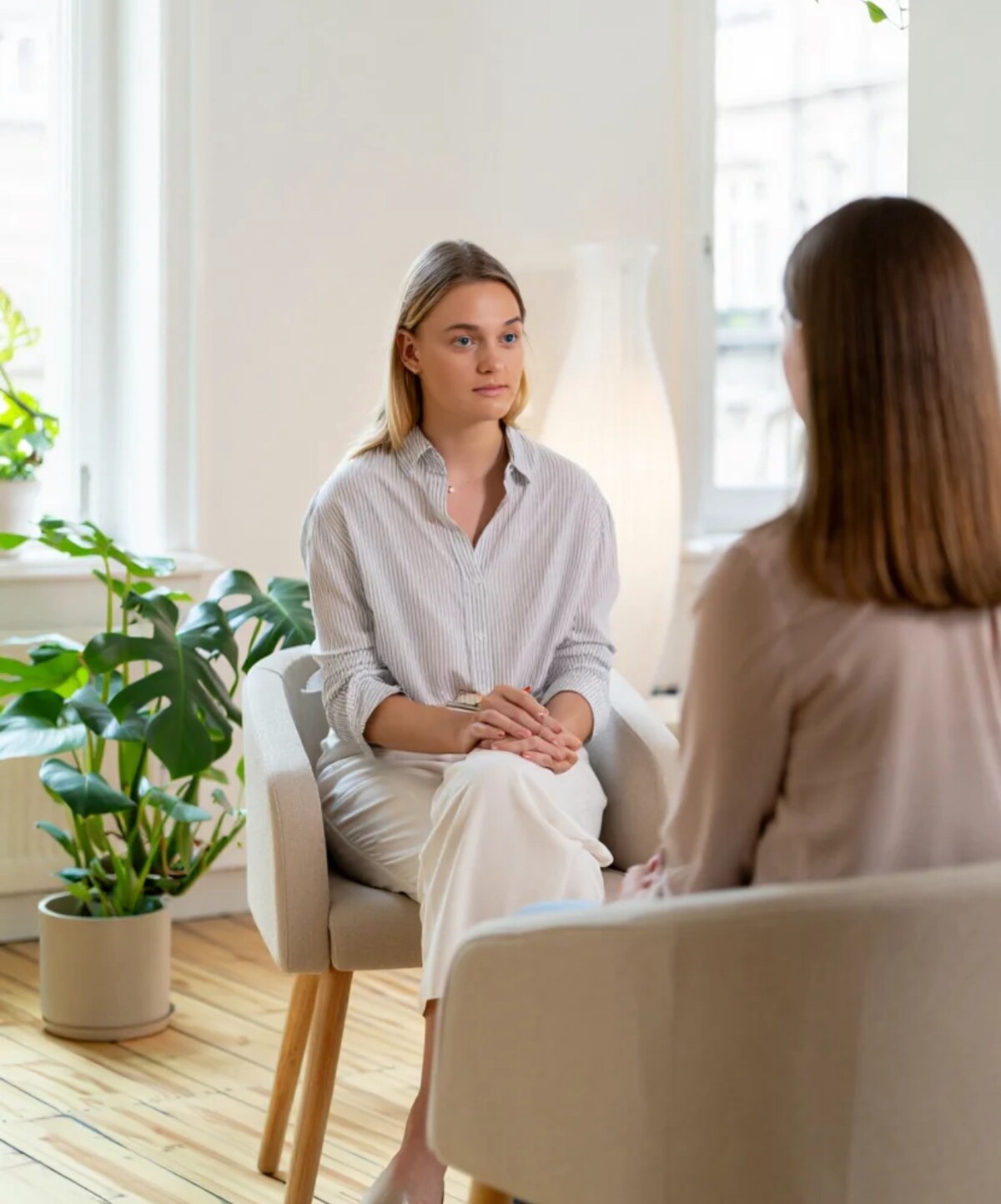 Профессия wellness-коуч (велнес-коуч) — это возможность работать с людьми в сфере здоровья, питания и психологического благополучия