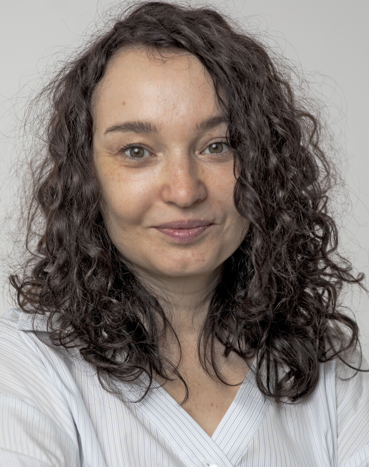 <p>		Мария Шевченко: инженер-конструктор (МГТУ им. Баумана), эксперт в Clo3D с 2018 года. Преподаватель НИУ ВШЭ, БВШД и Fashion Factory	</p>