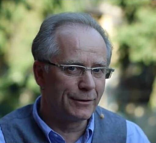 Dr. Gilbert Renaud