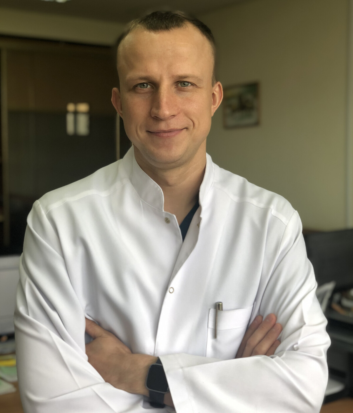 Хашукоев марат заудинович. Софронов денис игоревич онколог. Кафедра медицины. Высоковск онкологический центр врачи. Врач в школе.