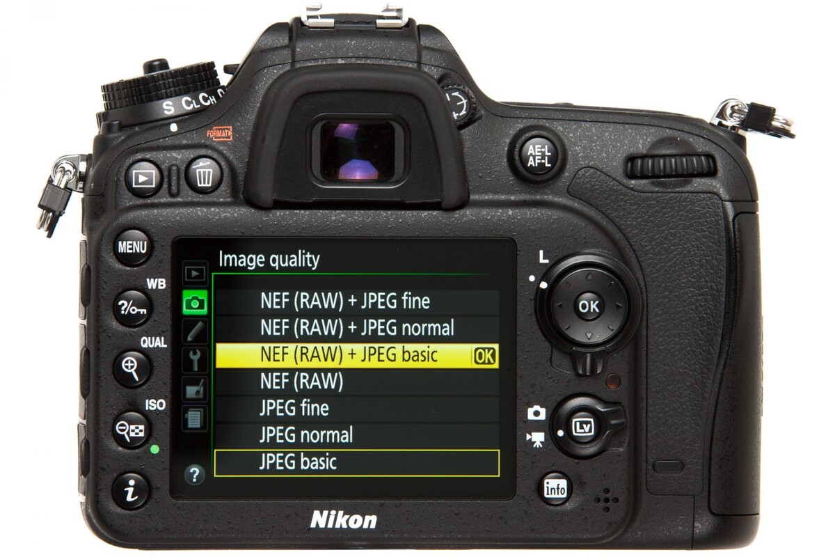 <p>Включение RAW в Nikon</p>