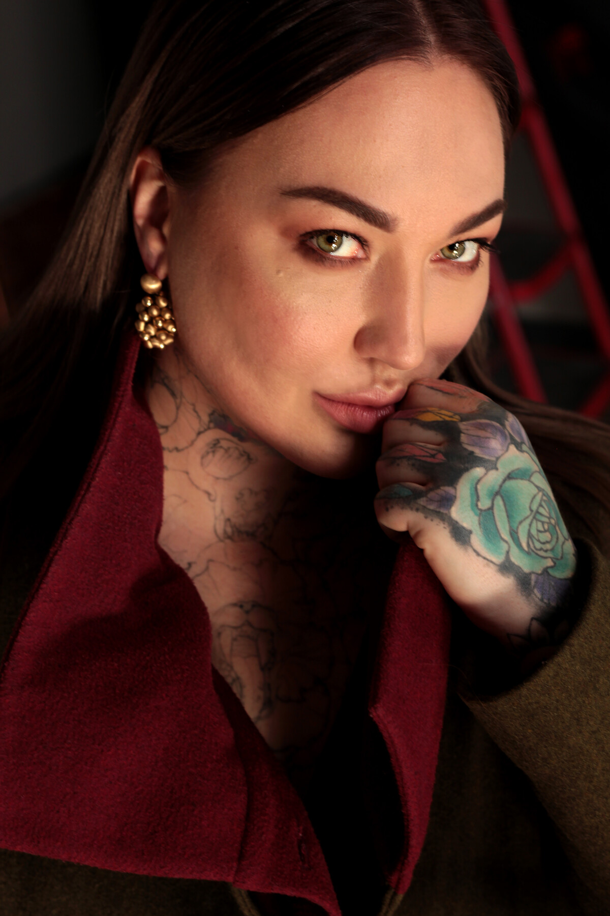 <p>
Ярослава Науменко&nbsp;— автор книги,&nbsp;тренер, дисциплинарий, писатель, психолог,&nbsp;бывший журналист. «Не&nbsp;милая, не&nbsp;тёплая, не&nbsp;понимающая, не твоя».</p>