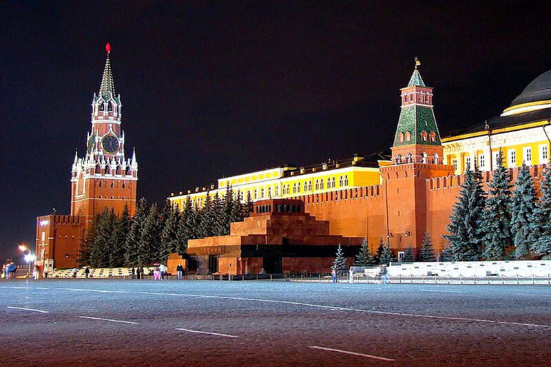 Мавзолей В. И. Ленина на Красной площади в Москве