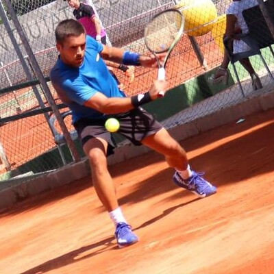 Valencia Tennis Academy in Spain by Sergio Dronov: Train with Top Coaches